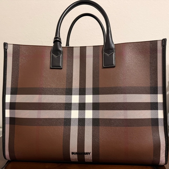 Burberry Handbags - Burberry Brown Check Leather-Trim Tote